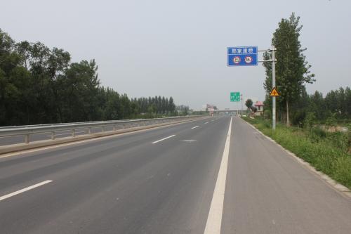 濟(jì)樂(lè)高速濟(jì)陽(yáng)連接線